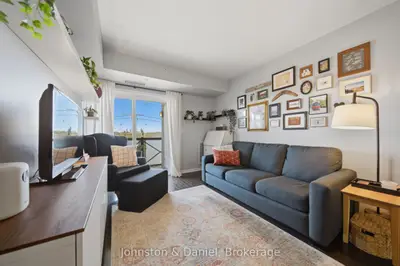 10 Mendelssohn Street 413, Toronto, On M1l 0g7
