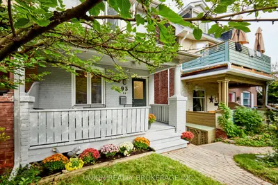 93 Rainsford Road, Toronto, On M4l 3n8