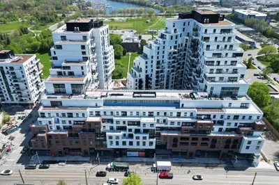 1050 Eastern Avenue 305, Toronto, On M4l 0b7