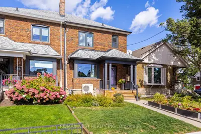 258 O'connor Drive, Toronto, On M4j 2t6