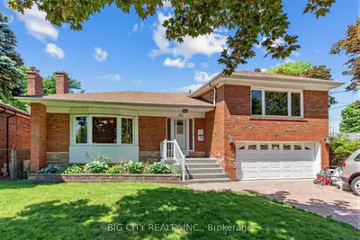 30 Lozoway Drive Main/upper, Toronto, On M1k 2y4