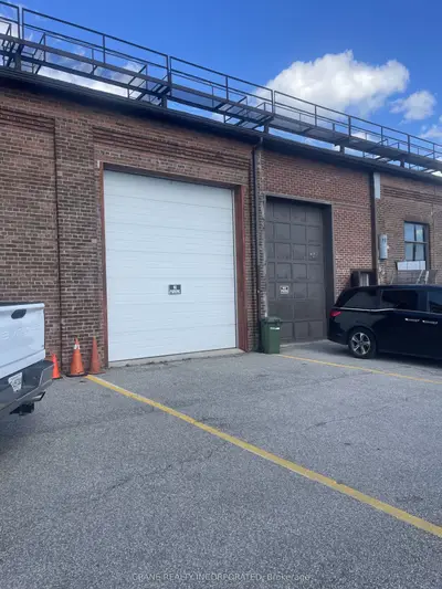 33 Polson Street, Toronto, On M5a 1a4