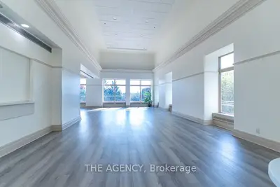 18 Lee Centre Drive 903, Toronto, On M1h 3h5