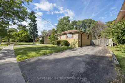 80 Applefield Drive, Toronto, On M1p 3y2