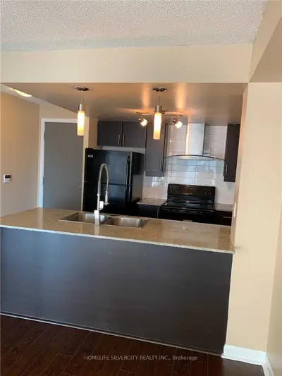 25 Town Centre Court 709, Toronto, On M1p 0b4