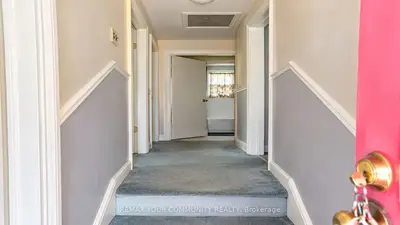 56 Commonwealth Avenue, Toronto, On M1k 4k2
