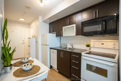 50 Town Centre Court 1107, Toronto, On M1p 4y7