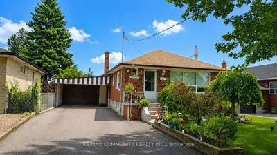51 Sharbot Avenue Bsmt, Toronto, On M1h 1z2