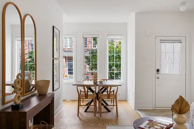 34 Carnahan Terrace, Toronto, On M4e 0b2