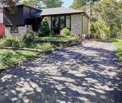 1260 Ilona Park Road, Pickering, On L1w 1e4