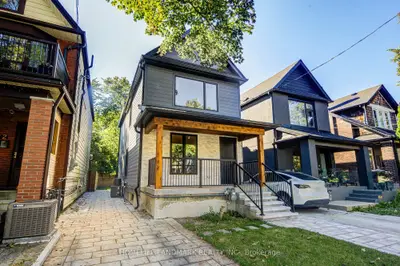 34 Hiawatha Road, Toronto, On M4l 2x8