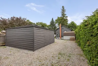310 Muriel Avenue 1, Oshawa, On L1j 2w9
