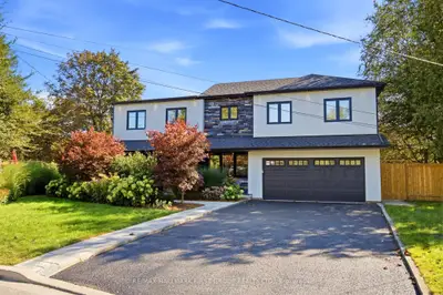 862 Boxworth Place, Pickering, On L1w 2k9