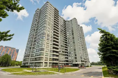 300 Alton Towers Circle 1403, Toronto, On M1v 4x9