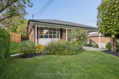 10 Sunicrest Boulevard, Clarington, On L1c 2g7