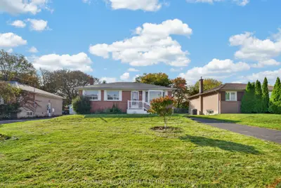32 Linton Avenue, Ajax, On L1t 2x6