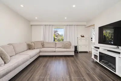 218 Quetico Avenue, Oshawa, On L1j 1g1