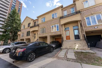 1250 St. Martins Drive W 12, Pickering, On L1w 0a2
