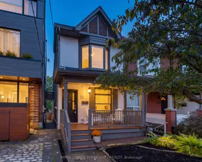 45 Dingwall Avenue, Toronto, On M4j 1c4