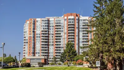 430 Mclevin Avenue 1008, Toronto, On M1b 5p1