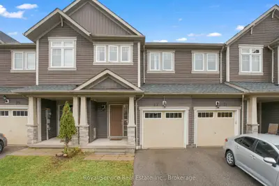 23 Tabaret Crescent, Oshawa, On L1l 0g5