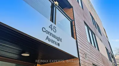 45 Connaught Avenue 103, Toronto, On M4l 2v8