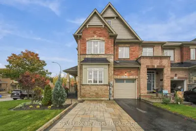 127 Cathedral Drive, Whitby, On L1r 3l9