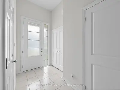 2024 Cameron Lott Crescent, Oshawa, On L1l 0s1