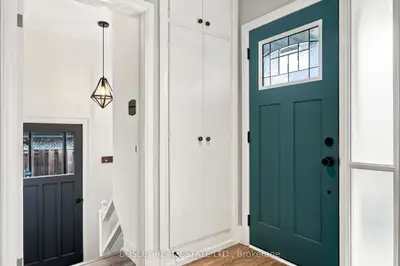 56 Christina Crescent, Toronto, On M1r 4h8
