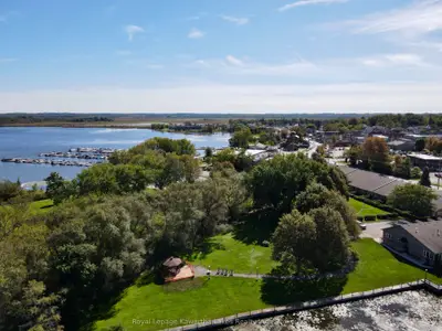 234 Water Street 6, Scugog, On L9l 1c4
