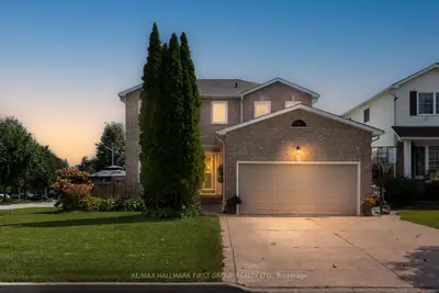 1 Audrey Court, Clarington, On L1e 2b3