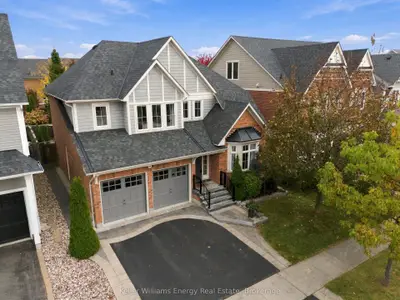 229 Montgomery Avenue, Whitby, On L1m 0b6