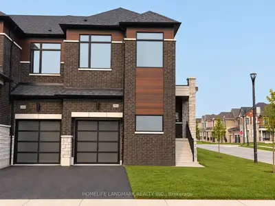 3022 Sideline 16, Pickering, On L1y 0b6