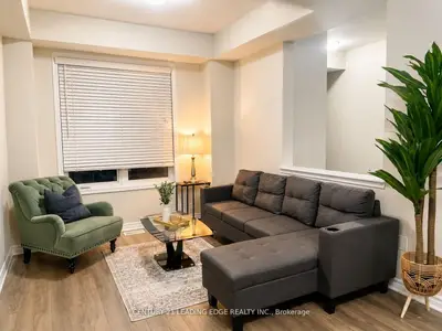 5 Fusilier Drive, Toronto, On M1l 0j4