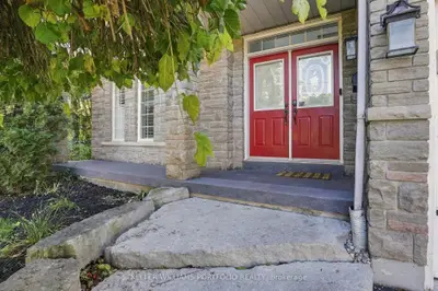 1531 Nash Road, Clarington, On L1e 2k8