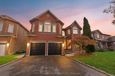 1603 Dellbrook Avenue, Pickering, On L1x 2n2