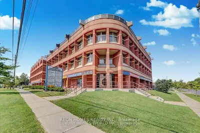 3852 Finch Avenue E 301, Toronto, On M1t 3t9