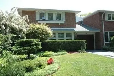 68 Carondale Crescent, Toronto, On M1w 2b1
