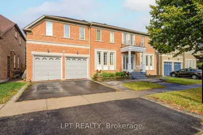 69 Westacott Crescent, Ajax, On L1t 4h8