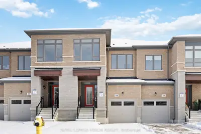 48 Mountainside Crescent, Whitby, On L1r 0p4