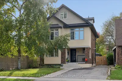 390 Mary Street N, Oshawa, On L1g 5e1