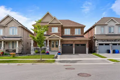 2511 Florentine Place, Pickering, On L1x 0h3