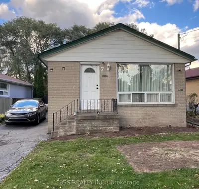 7 Shier Drive, Toronto, On M1j 2t1