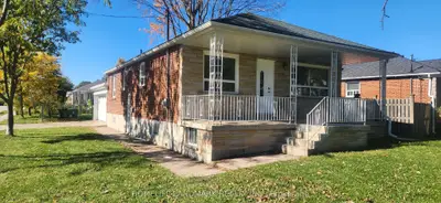 2 Tardree Place Main, Toronto, On M1r 3x3