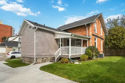 168 Centre Street S Upper, Oshawa, On L1h 4a6