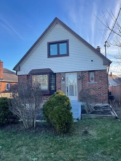 56 Harris Park Drive Upper, Toronto, On M1l 3a7