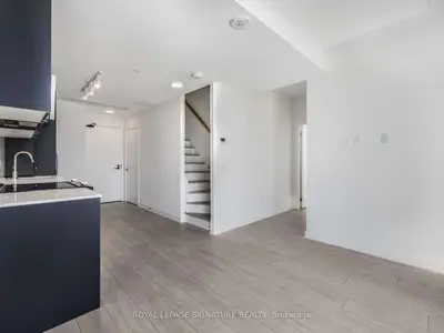 1610 Charles Street 167, Whitby, On L1n 0p5