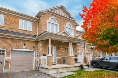 31 Keywood Street, Ajax, On L1z 2e5