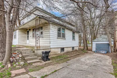 317 Morningside Avenue, Toronto, On M1e 3g2