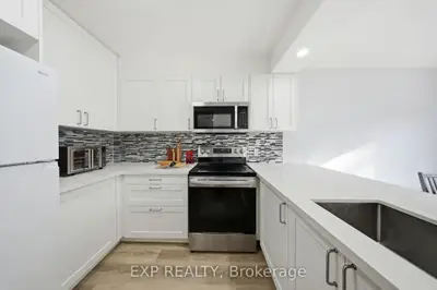 64 Parklane Circle, Clarington, On L1c 3v9
